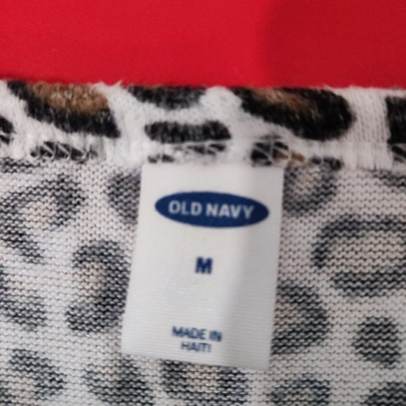 Old Navy long sleeve shirt women's size M - Picture 3 of 3